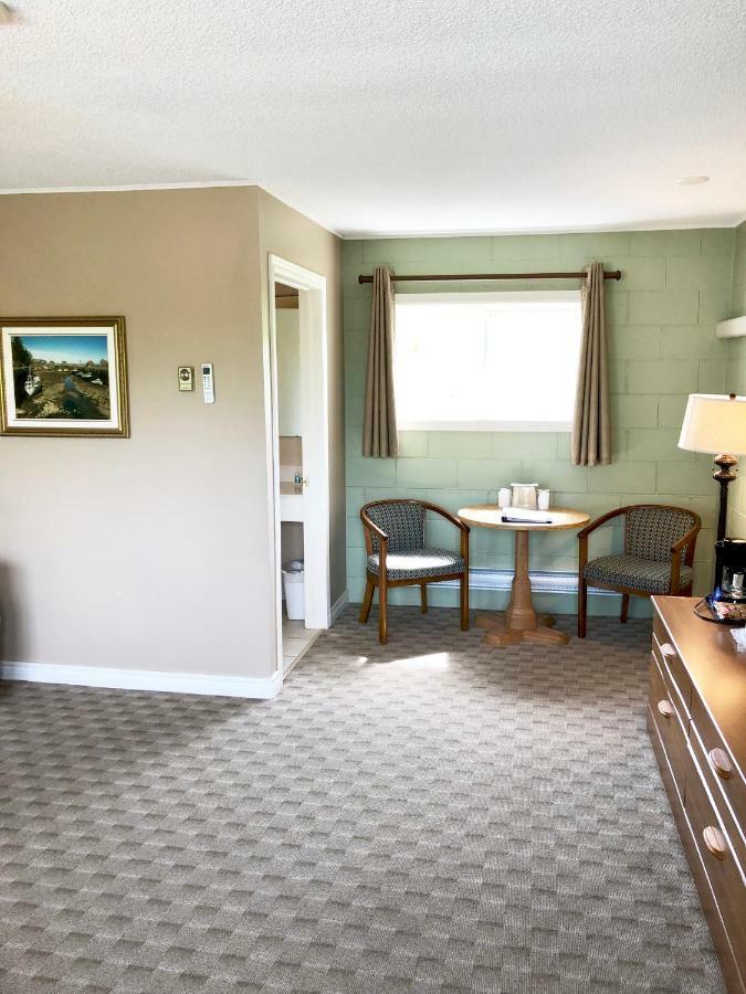 Evangeline Inn & Motel Grand pré Kültér fotó
